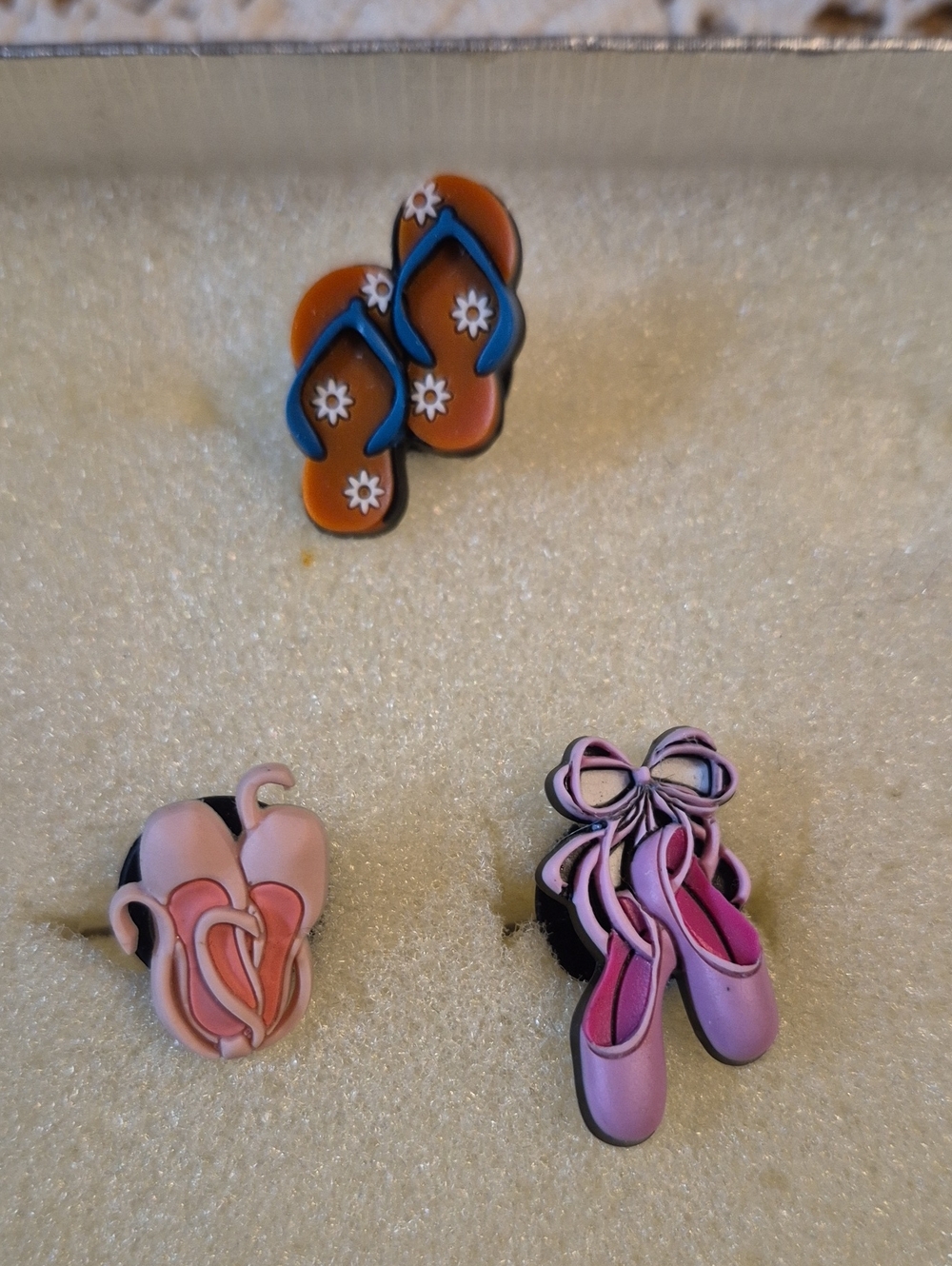 Crocs Charms • x2 Ballet Slippers And Flip Flops Jibbitz Charms